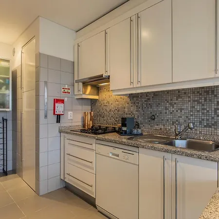 Daire River View By Heart *